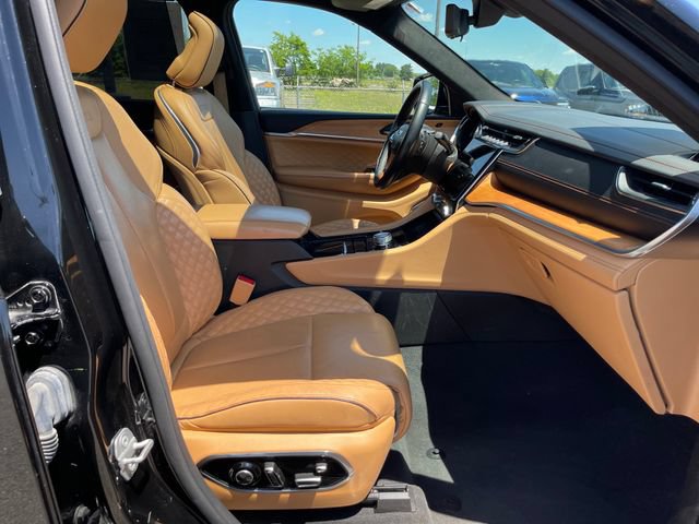 Used 2021 Jeep Grand Cherokee L Summit AWD/4WD image 42