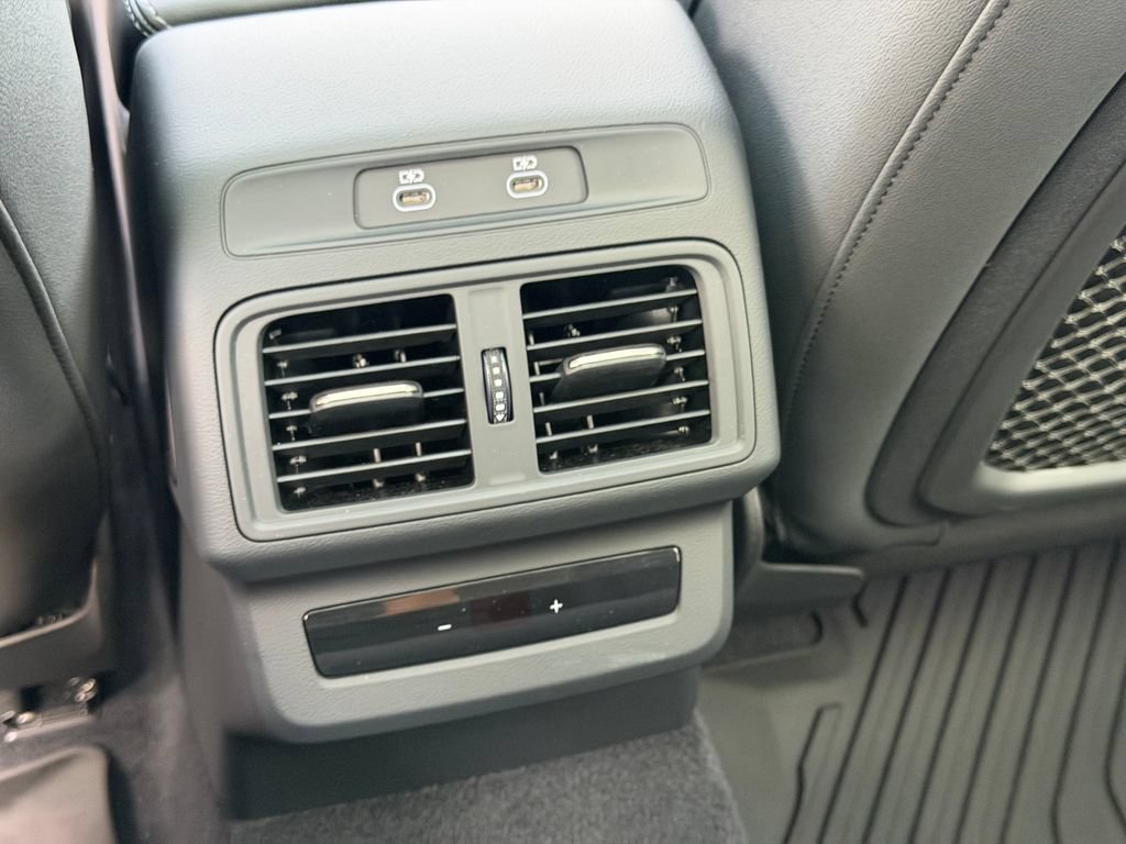Used 2025 Audi Q5 Premium w/ Convenience Package AWD/4WD image 25
