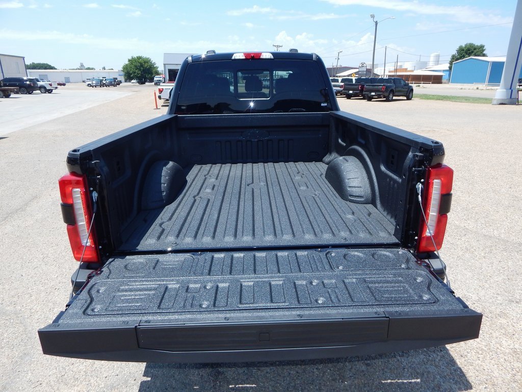 New 2025 Ford F250 Lariat w/ Lariat Ultimate Package image 5