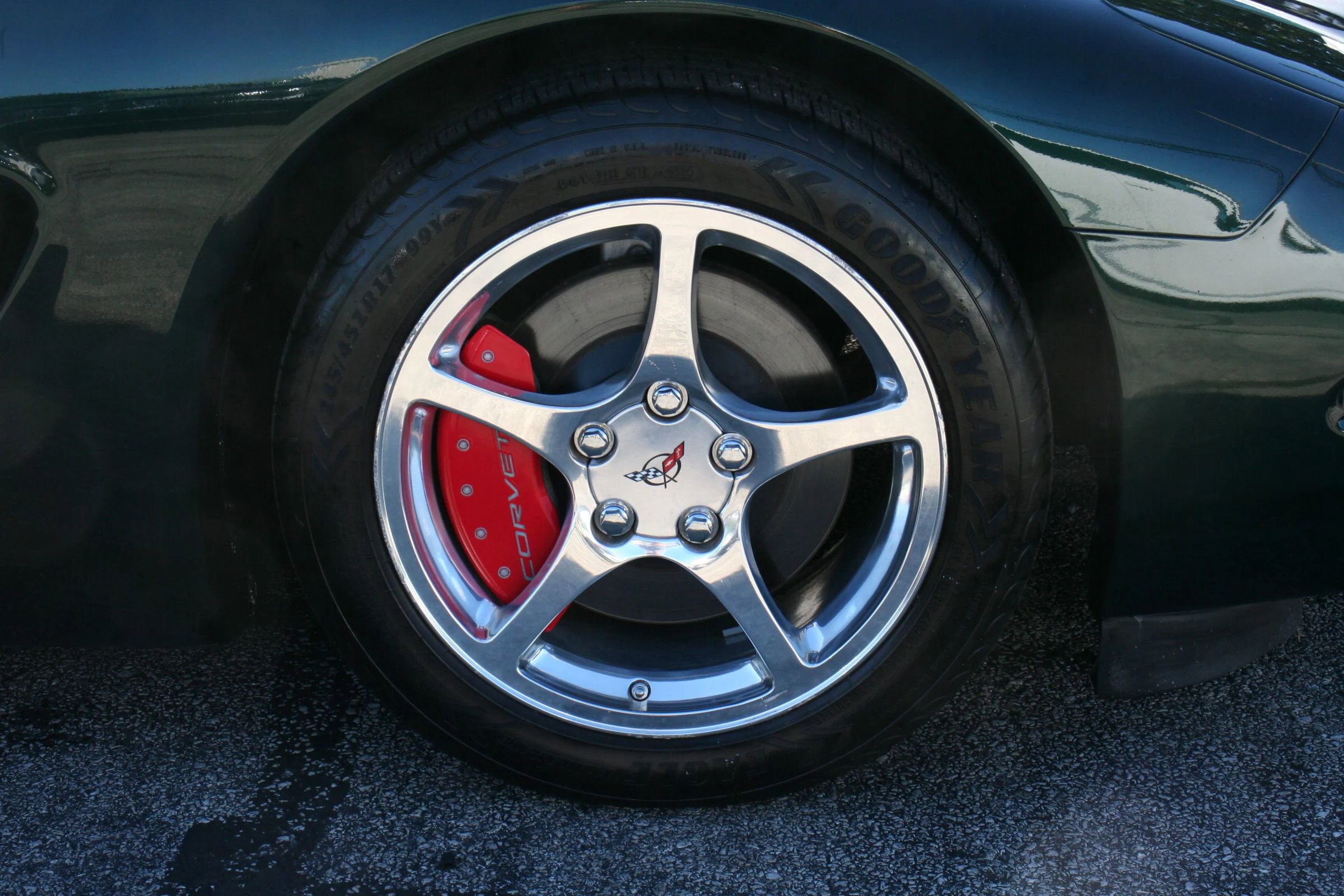 Used 2001 Chevrolet Corvette Convertible w/ Preferred Equipment Group2 image 14