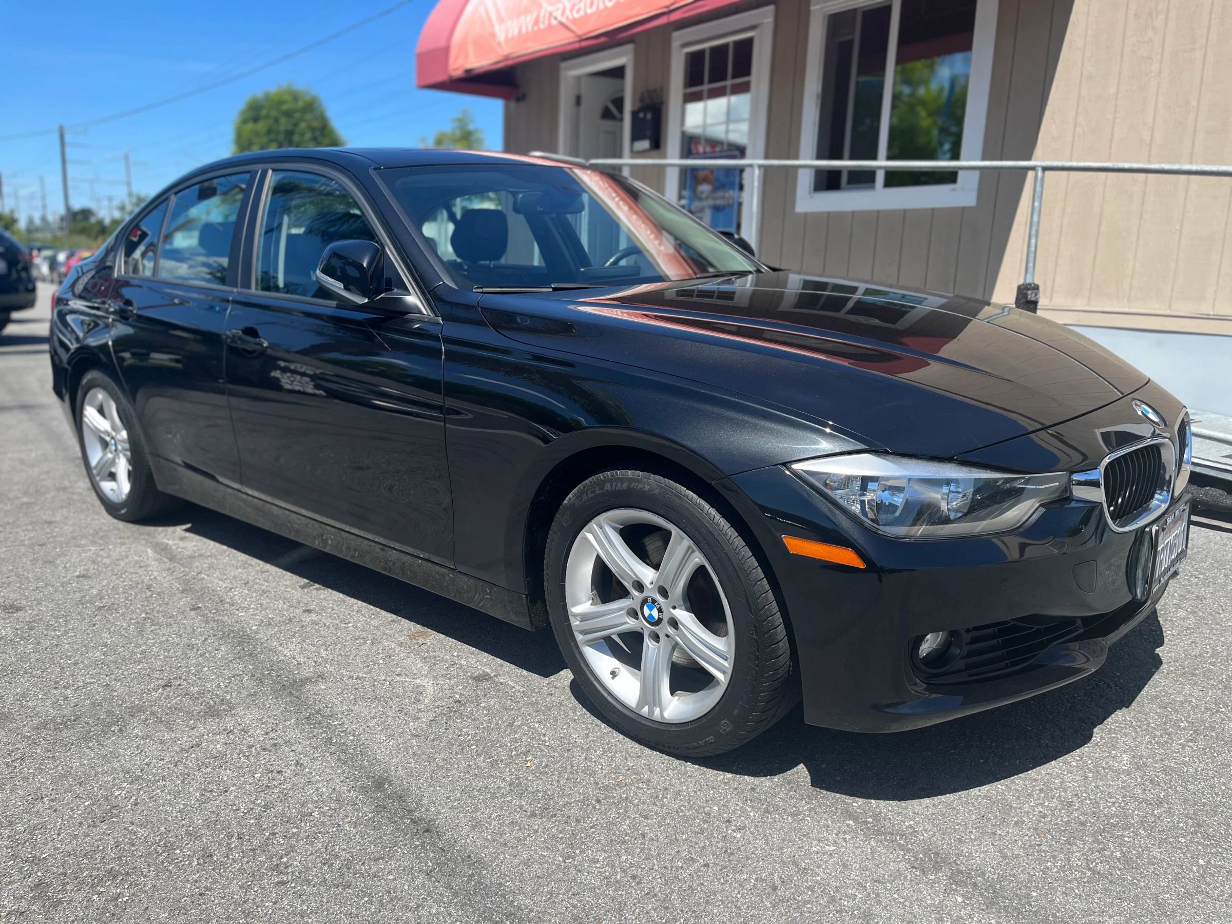 Used 2013 BMW 328i Sedan RWD image 1