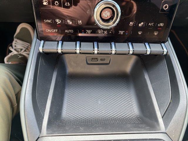 New 2026 GMC Terrain AT4 w/ Convenience Package III AWD/4WD image 28