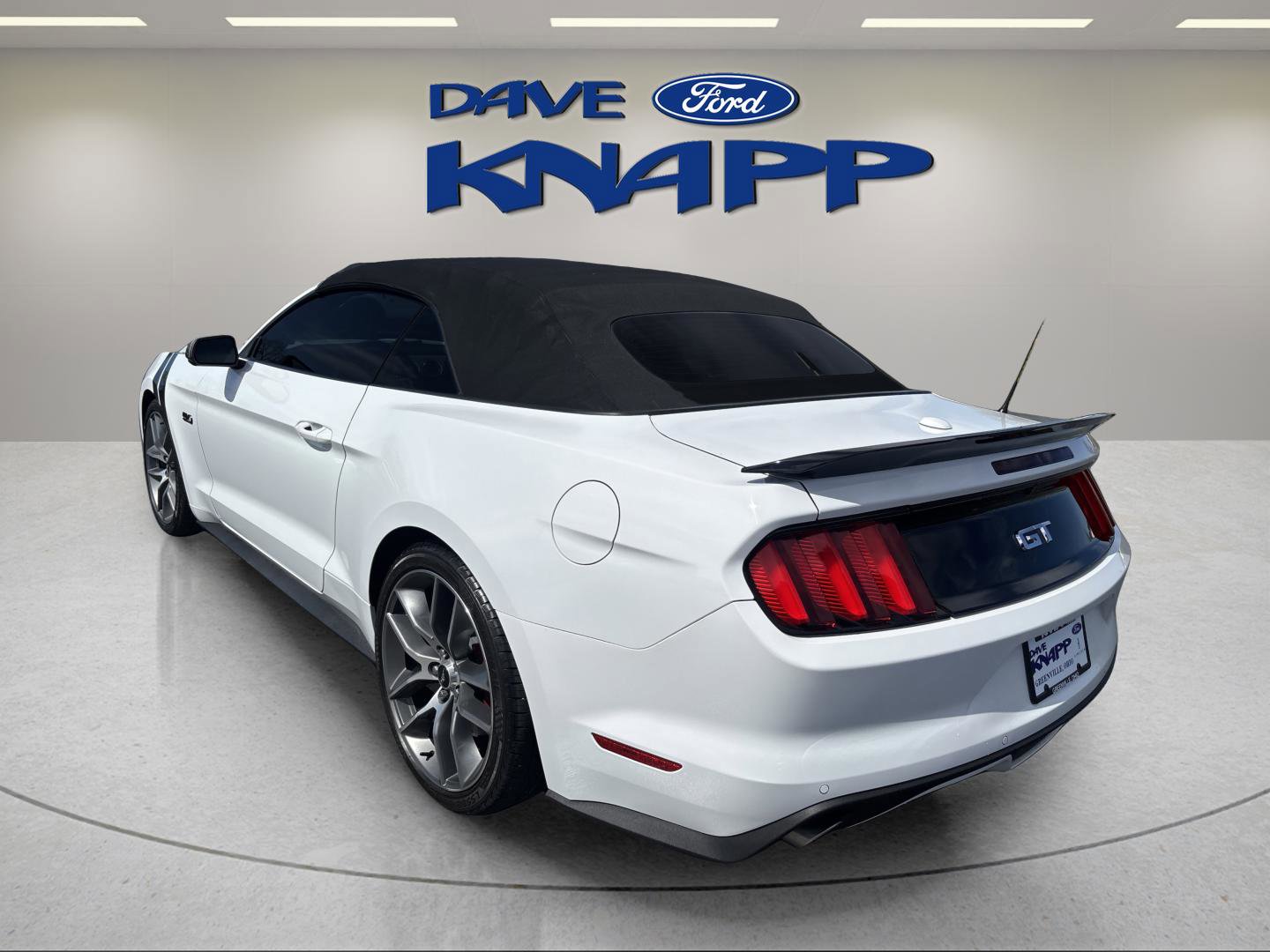 Used 2016 Ford Mustang GT Premium w/ Equipment Group 401A image 7