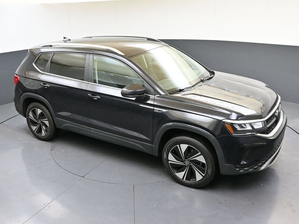 Certified 2024 Volkswagen Taos SE image 51