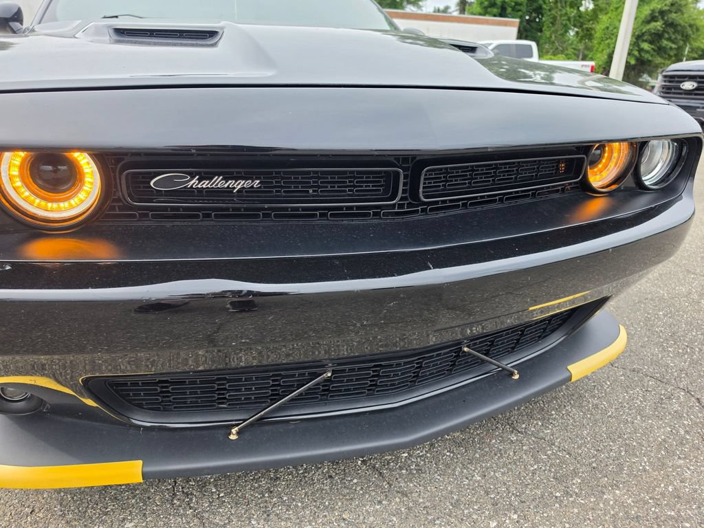 Used 2022 Dodge Challenger SXT w/ Blacktop Package RWD image 11