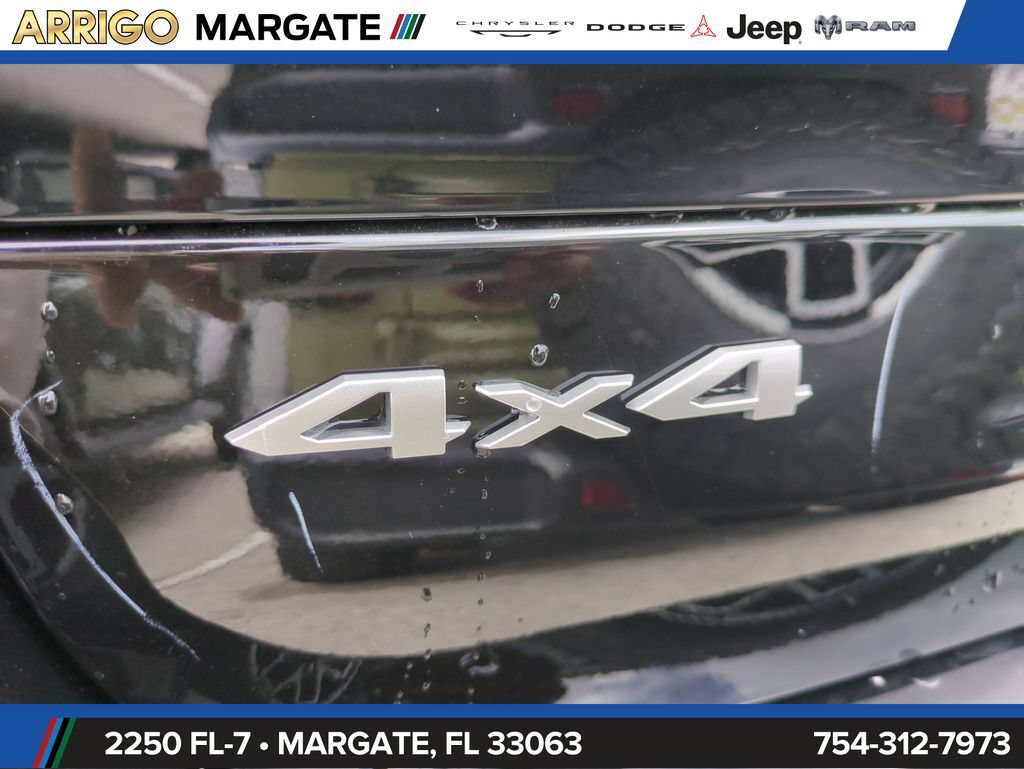 New 2026 Jeep Grand Cherokee L Laredo AWD/4WD image 31
