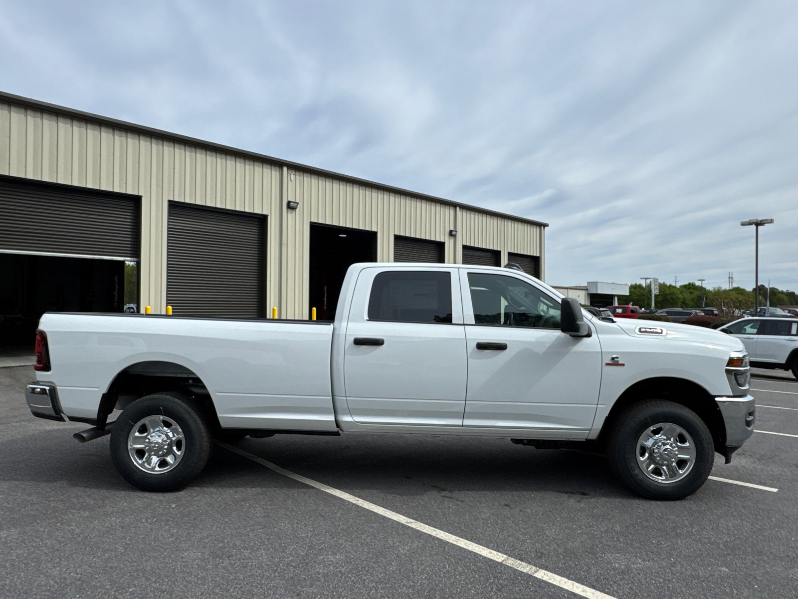 New 2026 RAM 2500 Tradesman w/ Chrome Appearance Group AWD/4WD image 4