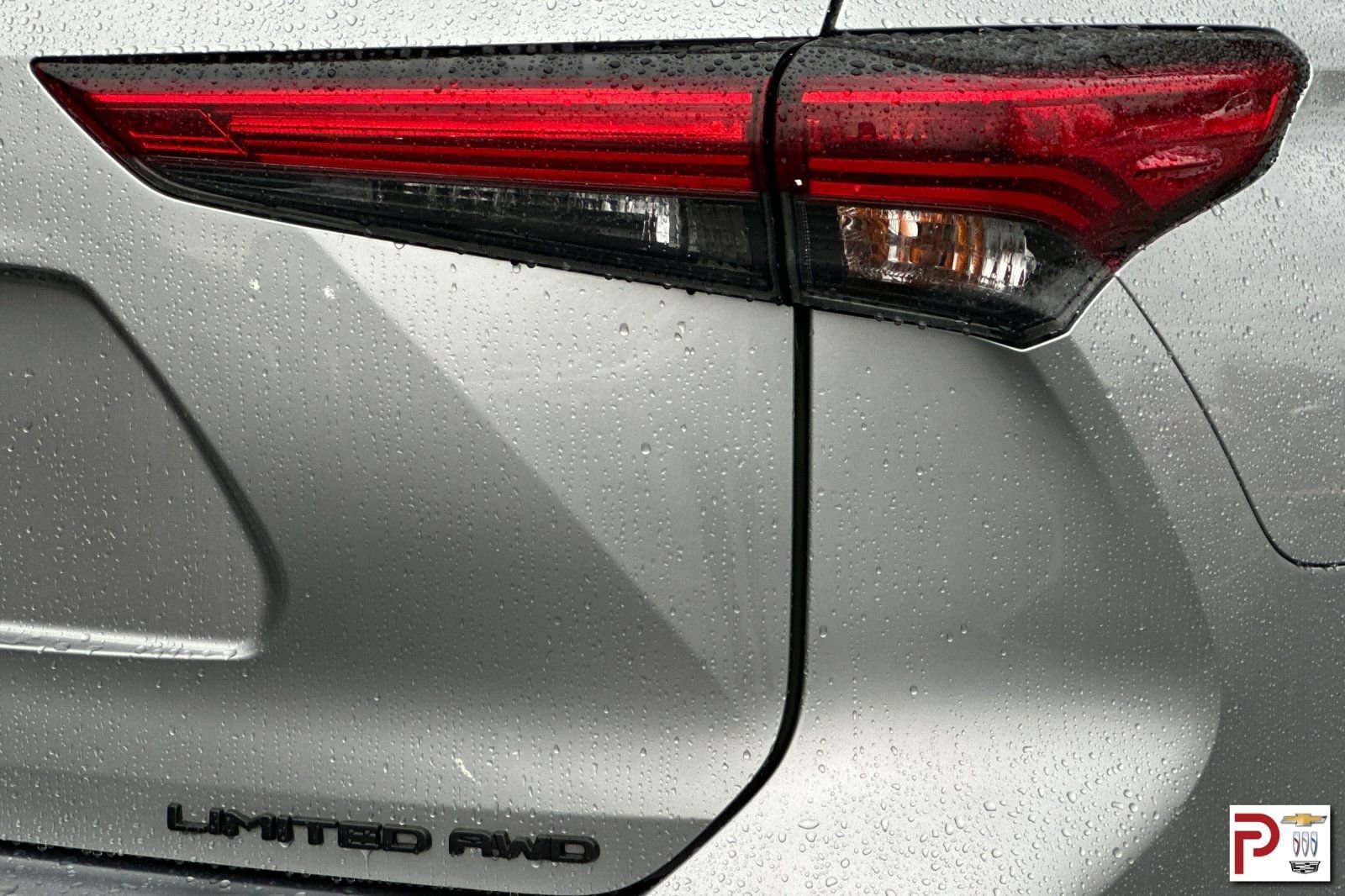 Used 2022 Toyota Highlander Limited image 35