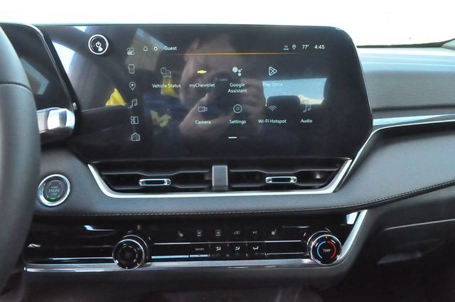 New 2026 Chevrolet Equinox LT w/ Safety and Technology Package FWD image 21