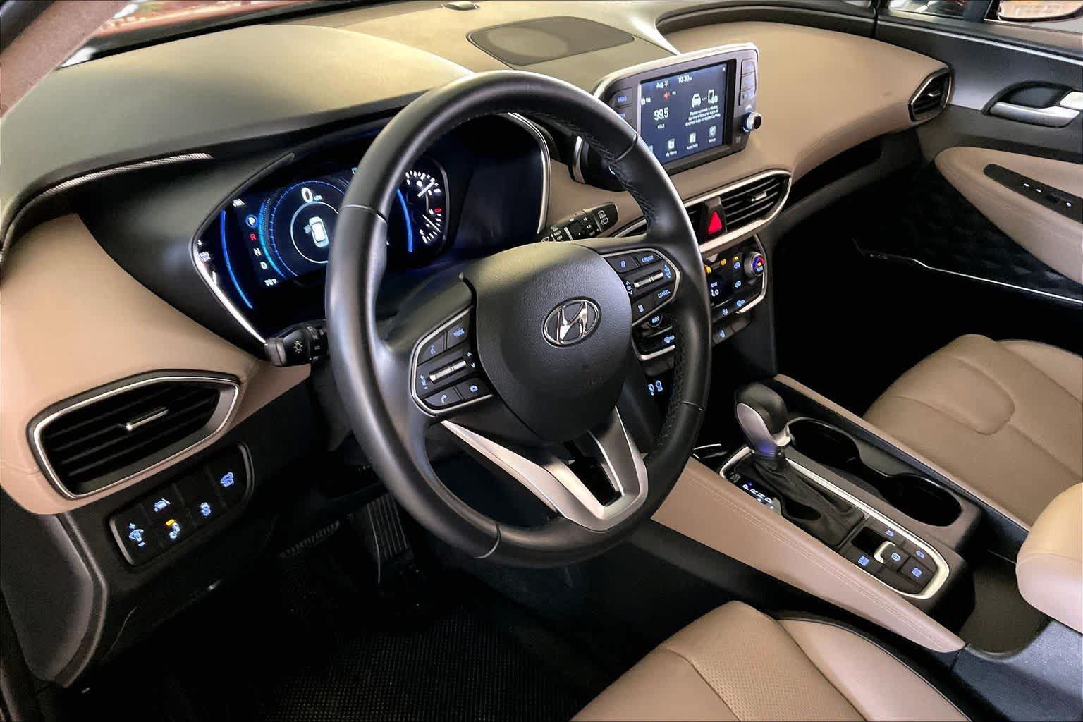 Used 2020 Hyundai Santa Fe SEL w/ Convenience + Premium Package FWD image 16