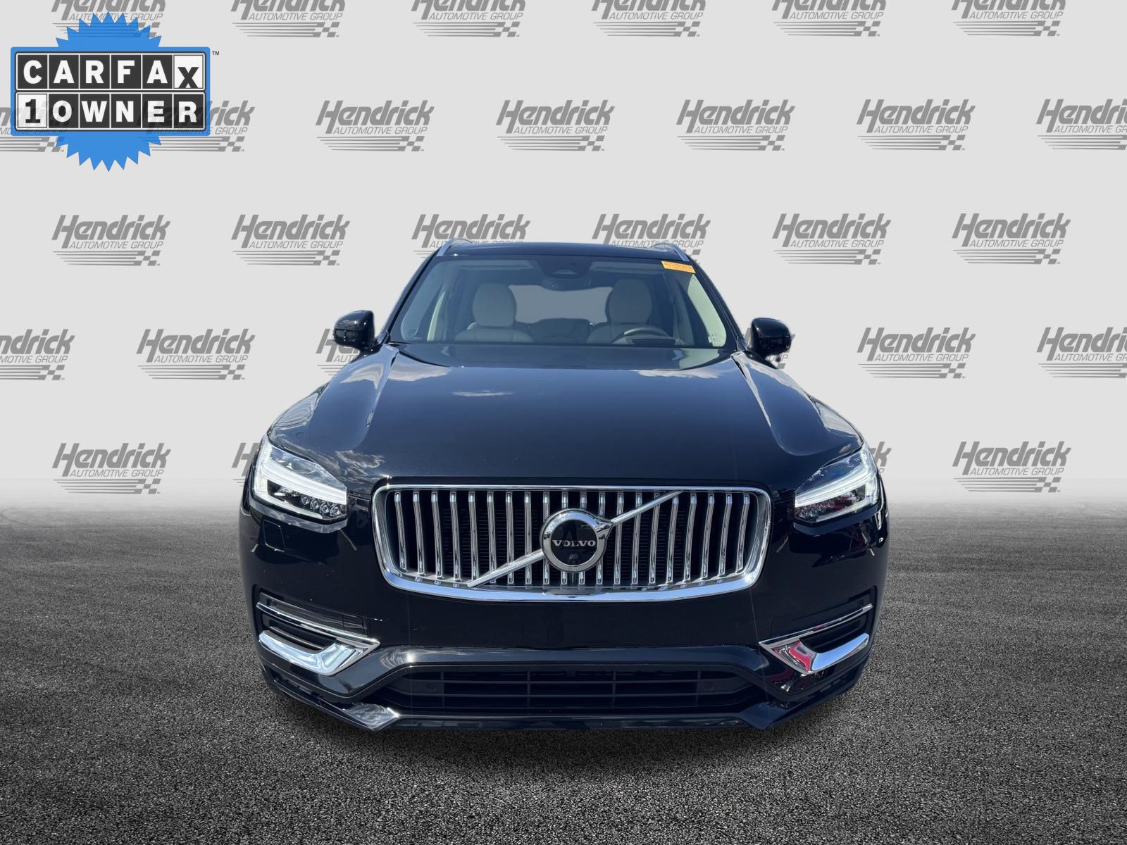 Used 2023 Volvo XC90 B5 Plus w/ Protection Package Premier AWD/4WD image 3