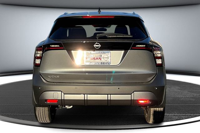 New 2026 Nissan Kicks SV image 4