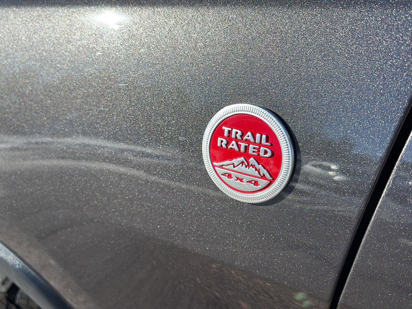 Used 2019 Jeep Grand Cherokee Trailhawk w/ Trailhawk Luxury Group image 9