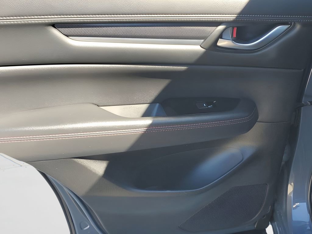 Used 2025 MAZDA CX-5 Carbon Edition image 44