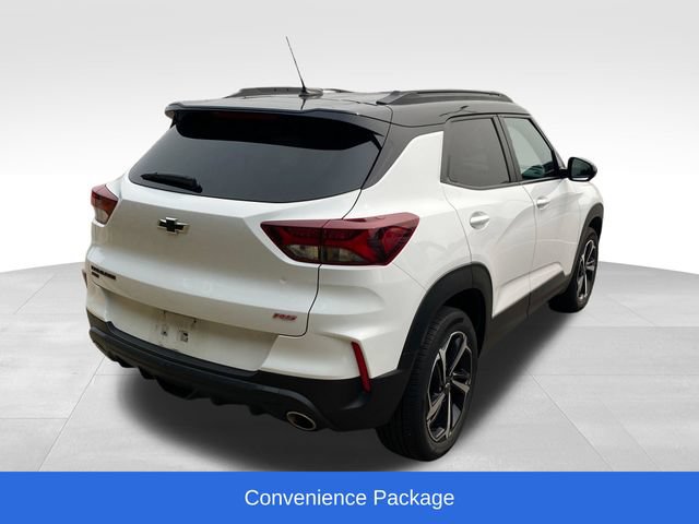 Used 2023 Chevrolet TrailBlazer RS w/ Convenience Package AWD/4WD image 2