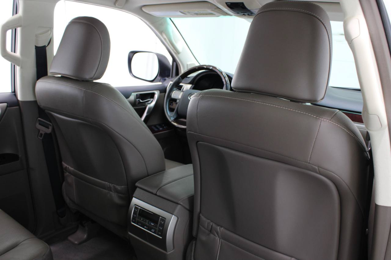 Used 2018 Lexus GX 460 Premium AWD/4WD image 43