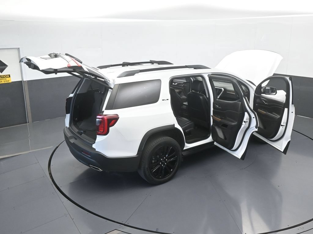 Used 2023 GMC Acadia SLE w/ Driver Convenience Package FWD image 72