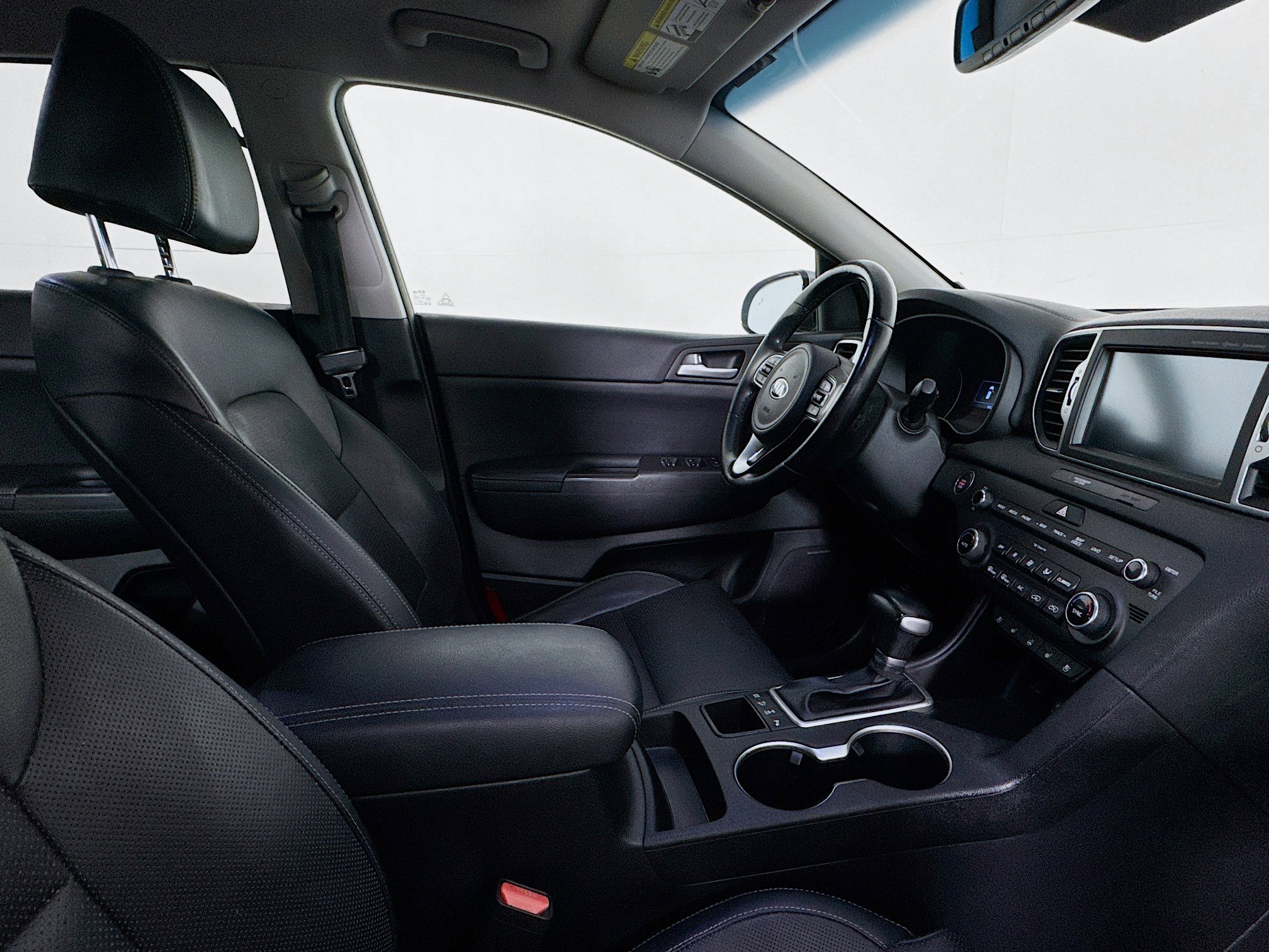 Used 2017 Kia Sportage EX w/ EX Technology Package image 28