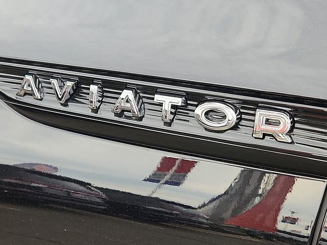 New 2024 Lincoln Aviator Black Label w/ Jet Package AWD/4WD image 10