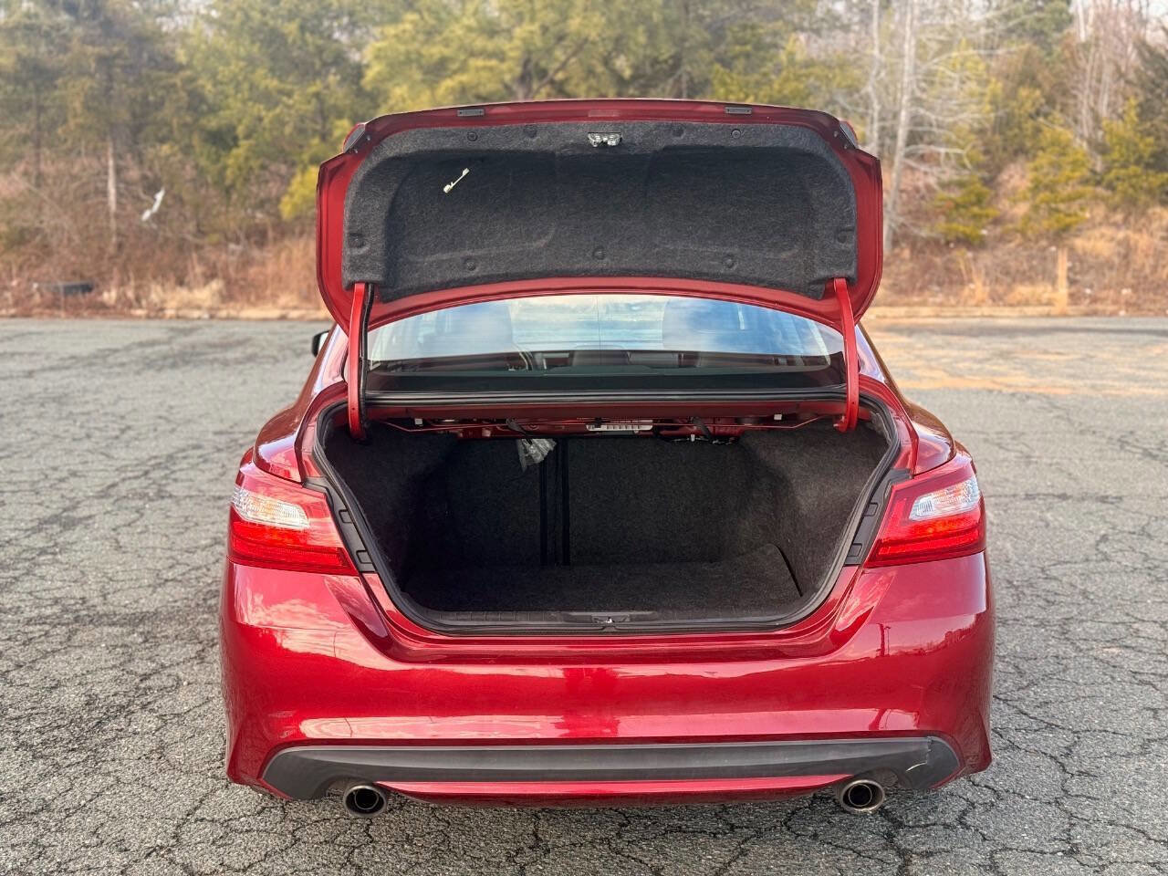 Used 2018 Nissan Altima 2.5 SL w/ 2.5 SL Technology Package image 12