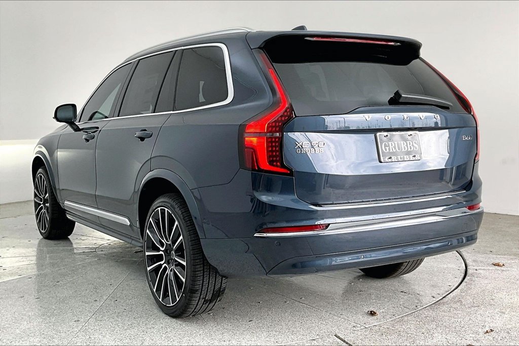 New 2026 Volvo XC90 B6 Plus w/ Protection Package Premier AWD/4WD image 4
