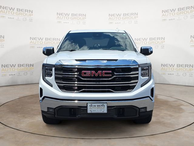 Used 2022 GMC Sierra 1500 SLT w/ SLT Convenience Package AWD/4WD image 8