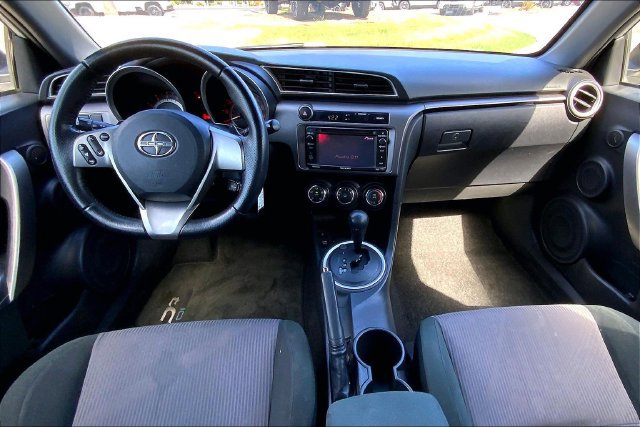 Used 2015 Scion tC FWD image 15
