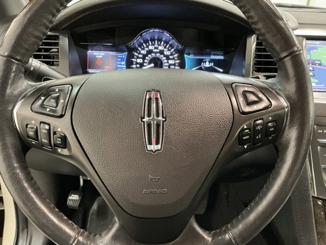 Used 2014 Lincoln MKS AWD w/ Equipment Group 101A image 28