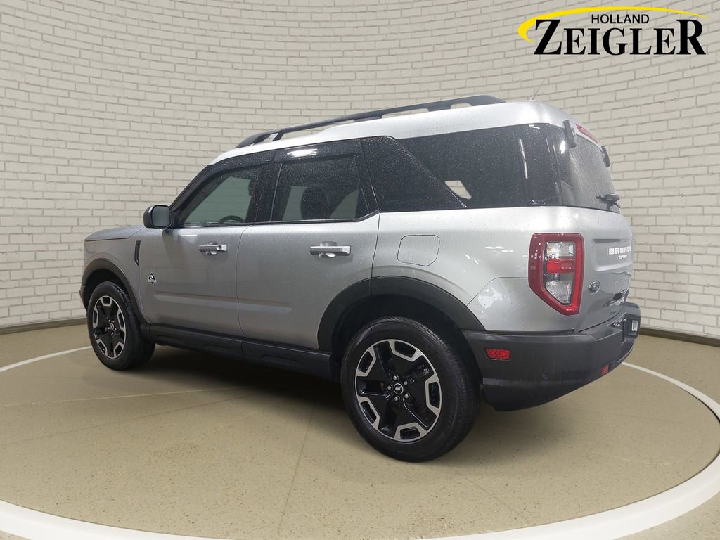 Used 2023 Ford Bronco Sport Outer Banks w/ Tech Package AWD/4WD image 7