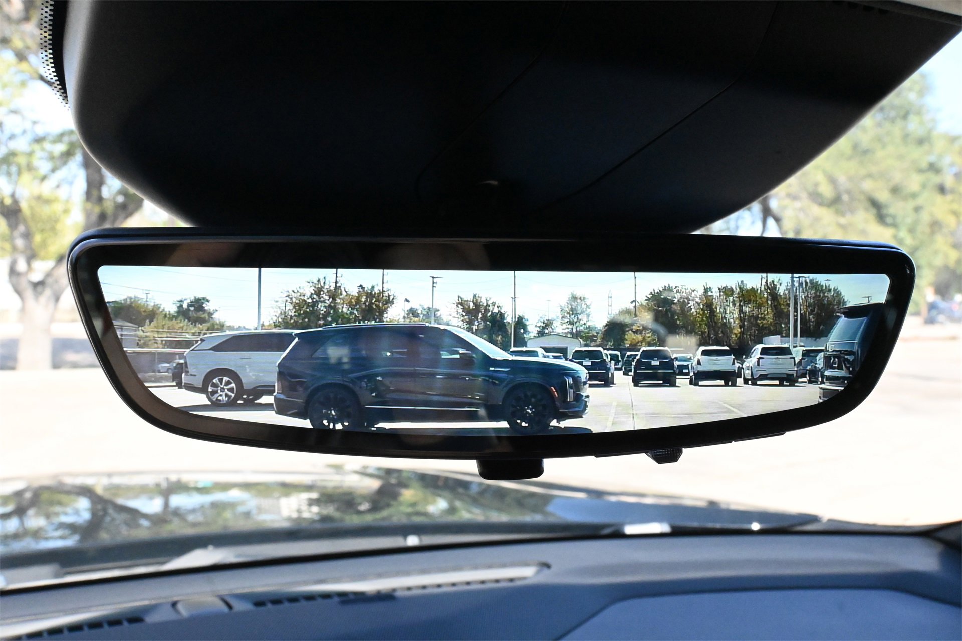 Certified 2025 Cadillac Escalade Sport w/ LPO, Floor Liner Package image 15