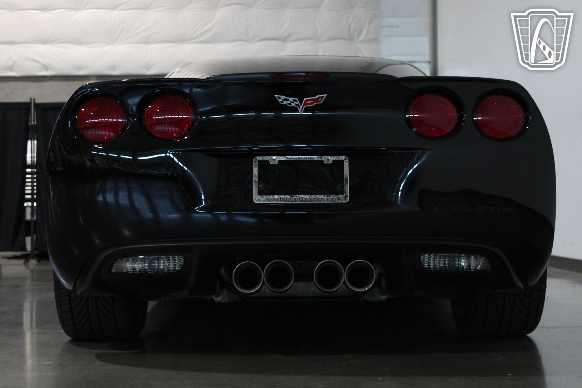 Used 2005 Chevrolet Corvette Coupe w/ Preferred Equipment Group RWD image 28