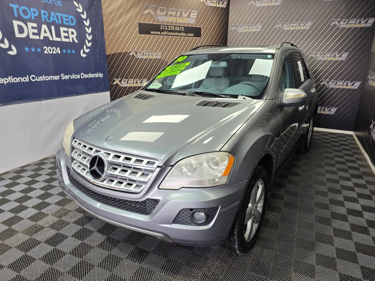 Used 2010 Mercedes-Benz ML 350 2WD image 2