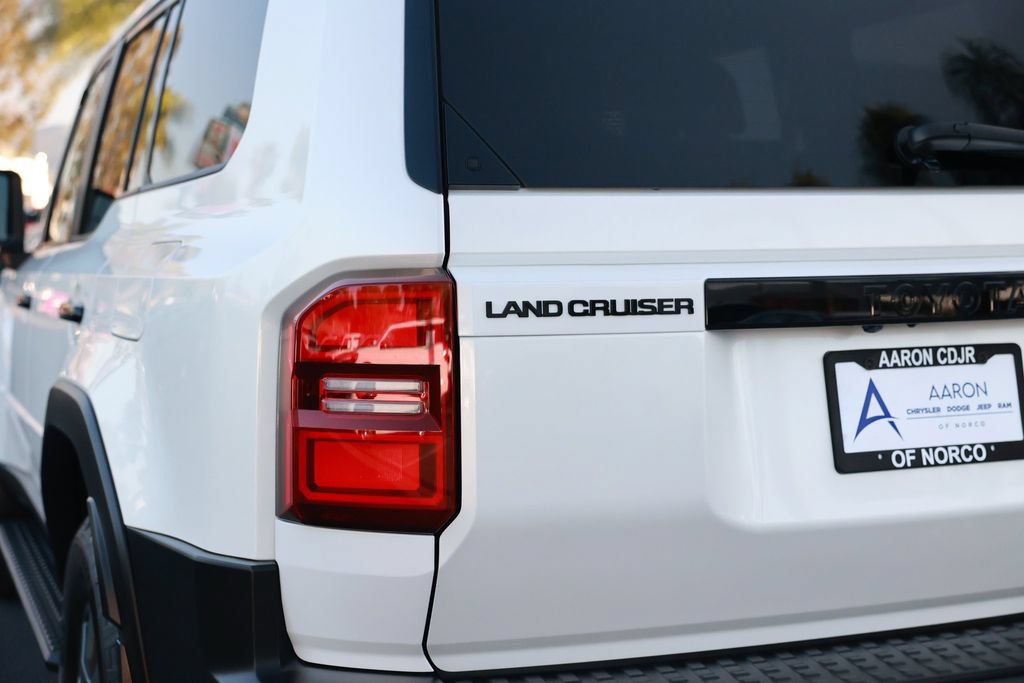 Used 2024 Toyota Land Cruiser w/ Premium Package AWD/4WD image 13