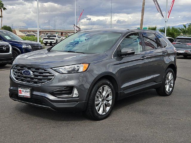 Used 2024 Ford Edge Titanium AWD/4WD image 2