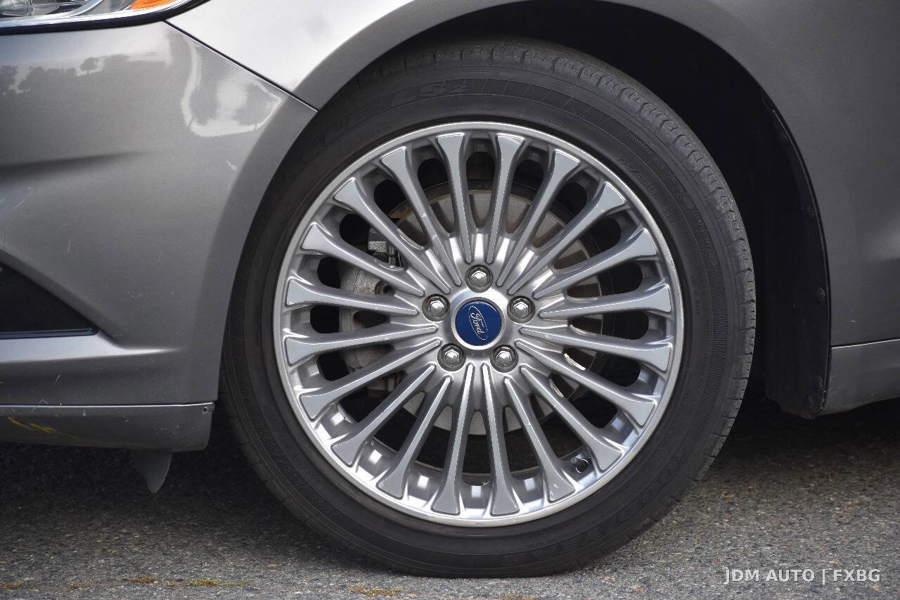 Used 2014 Ford Fusion Titanium FWD image 38