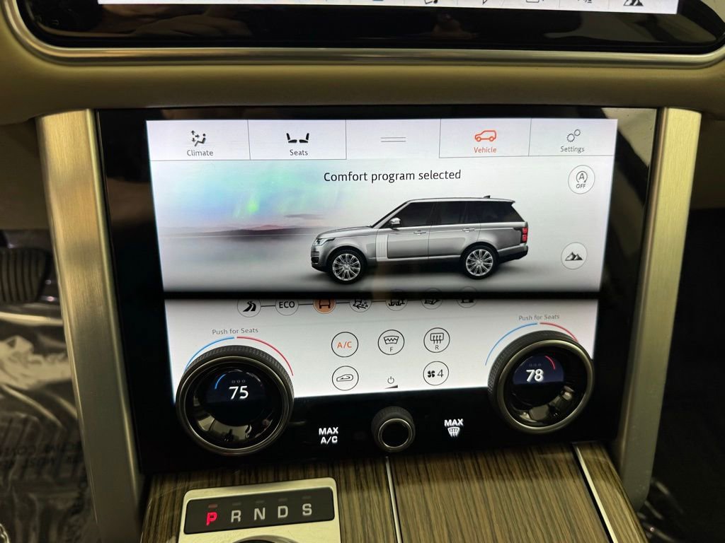 Used 2019 Land Rover Range Rover HSE image 17