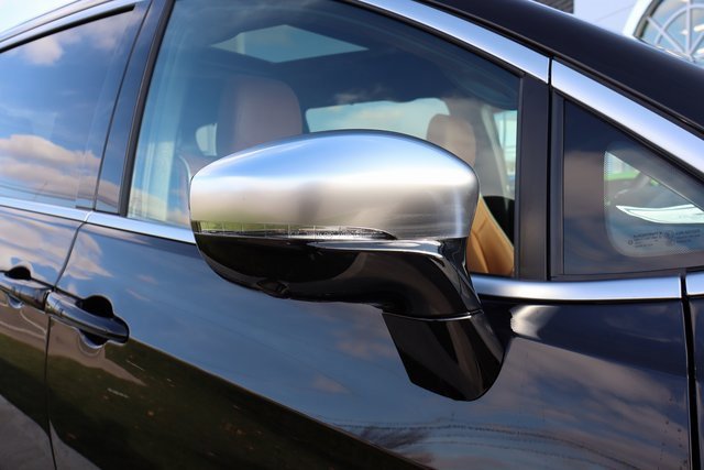 New 2026 Chrysler Pacifica Pinnacle w/ Trailer Tow Group image 2