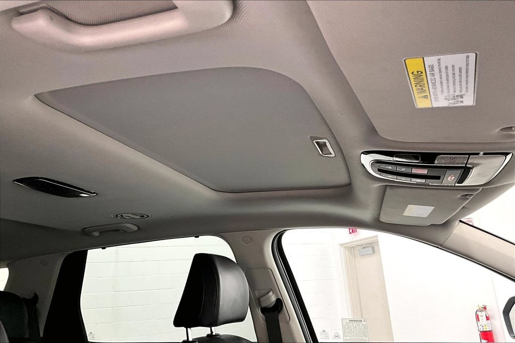 Used 2025 Hyundai Palisade SEL FWD image 21