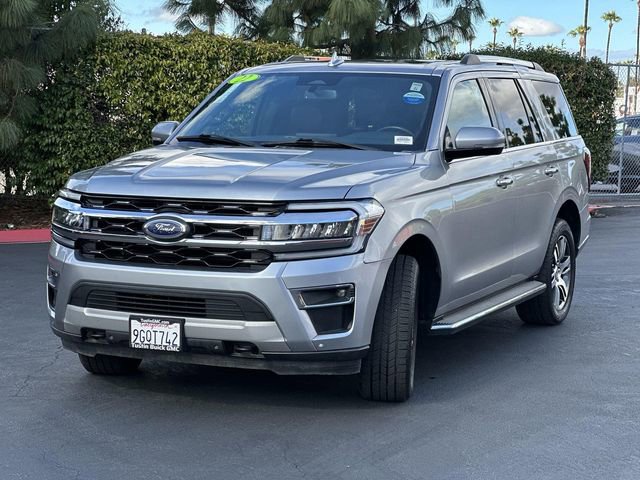 Used 2022 Ford Expedition Limited AWD/4WD image 8