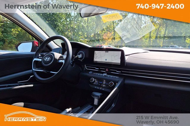 Used 2024 Hyundai Elantra SEL image 26