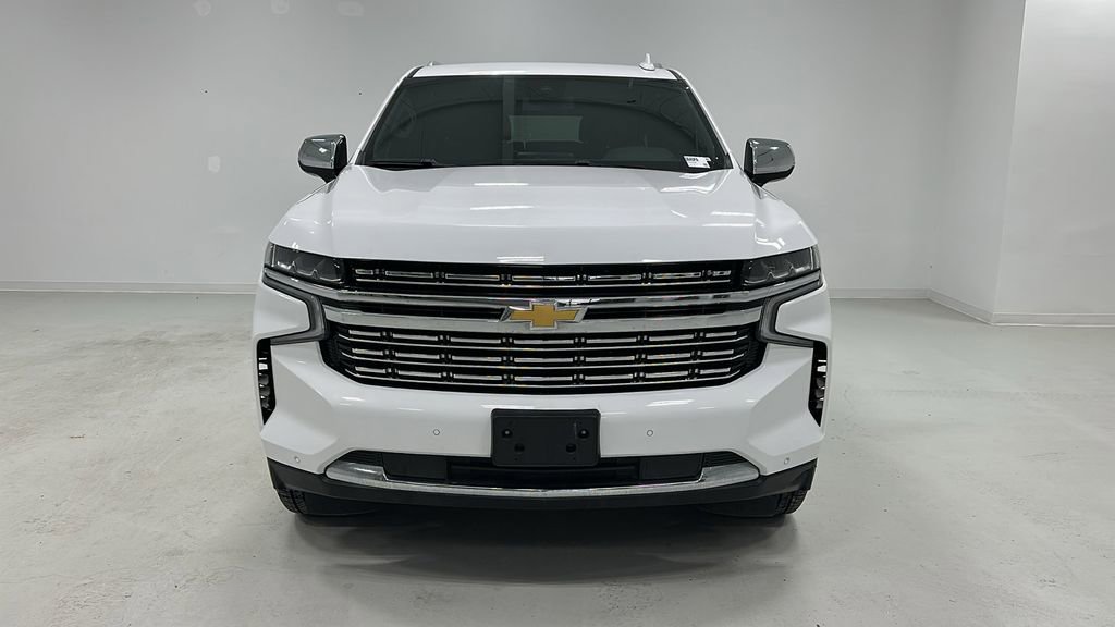 Used 2023 Chevrolet Suburban Premier image 9