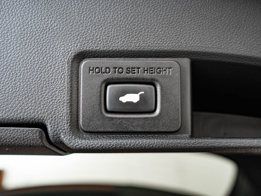 Used 2020 Acura RDX A-Spec image 22