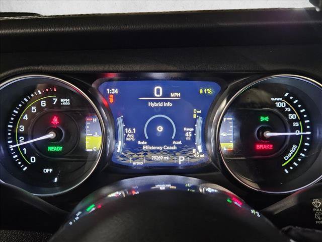Used 2022 Jeep Wrangler Unlimited Sahara w/ Cold Weather Group AWD/4WD image 10