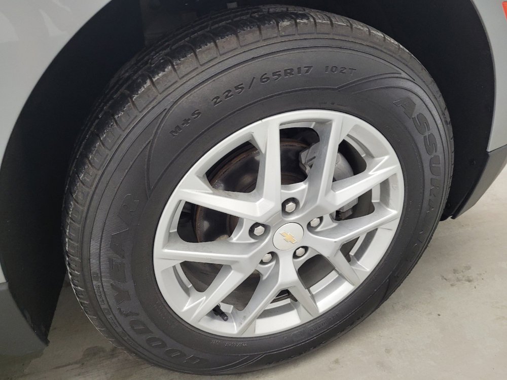 Used 2023 Chevrolet Equinox LT w/ LPO, Floor Liner Package AWD/4WD image 31
