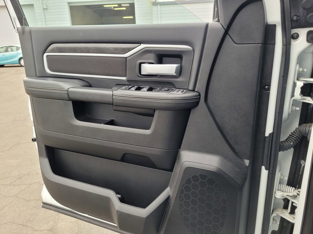 Used 2024 RAM 2500 Big Horn w/ Bed Utility Group image 25