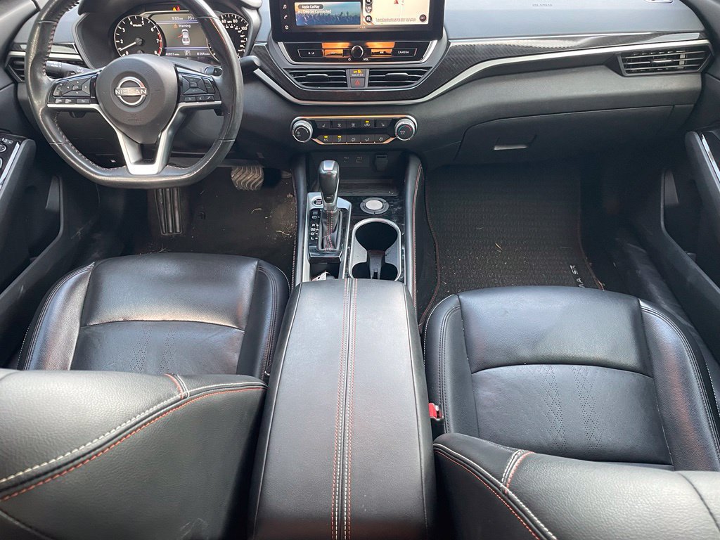 Used 2023 Nissan Altima 2.5 SR w/ SR Premium Package FWD image 14