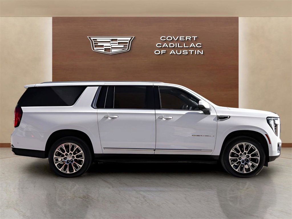 Used 2025 GMC Yukon XL Denali image 5