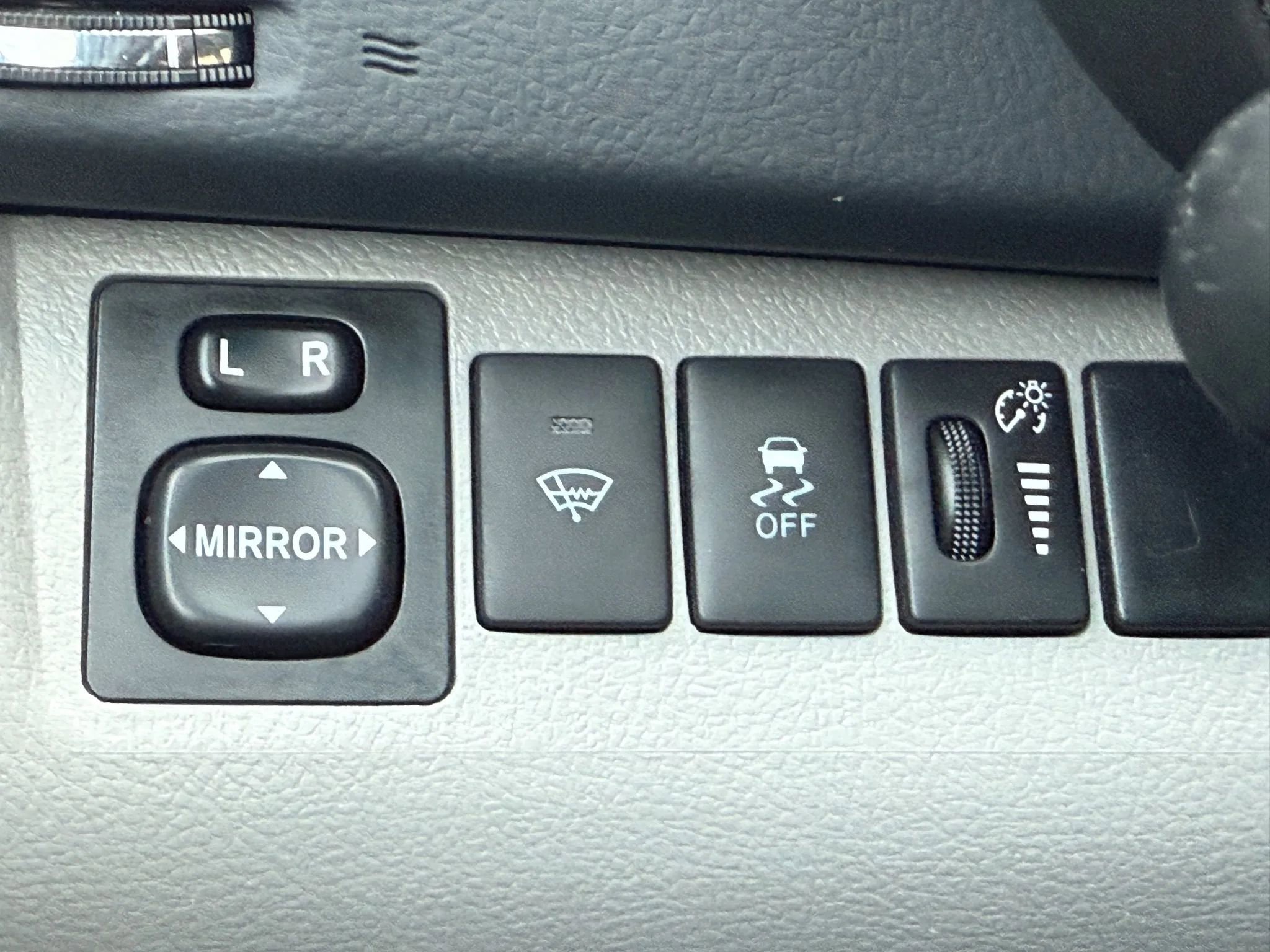 Used 2013 Toyota Highlander SE image 20