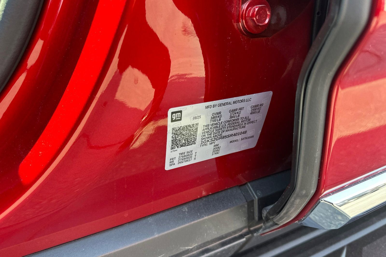 Used 2025 GMC Yukon XL Elevation image 25