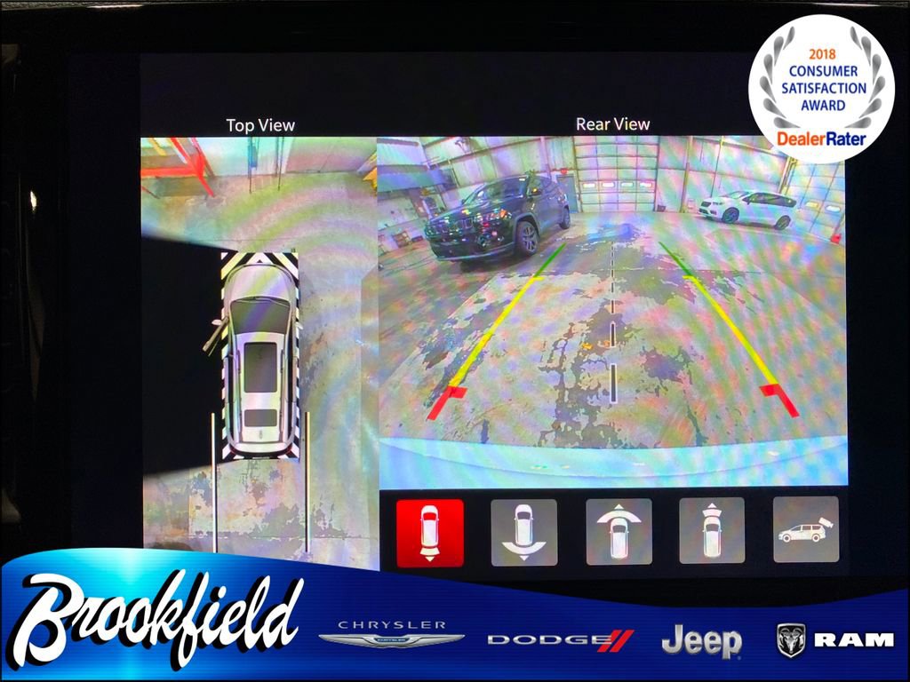 New 2026 Chrysler Pacifica Select image 26